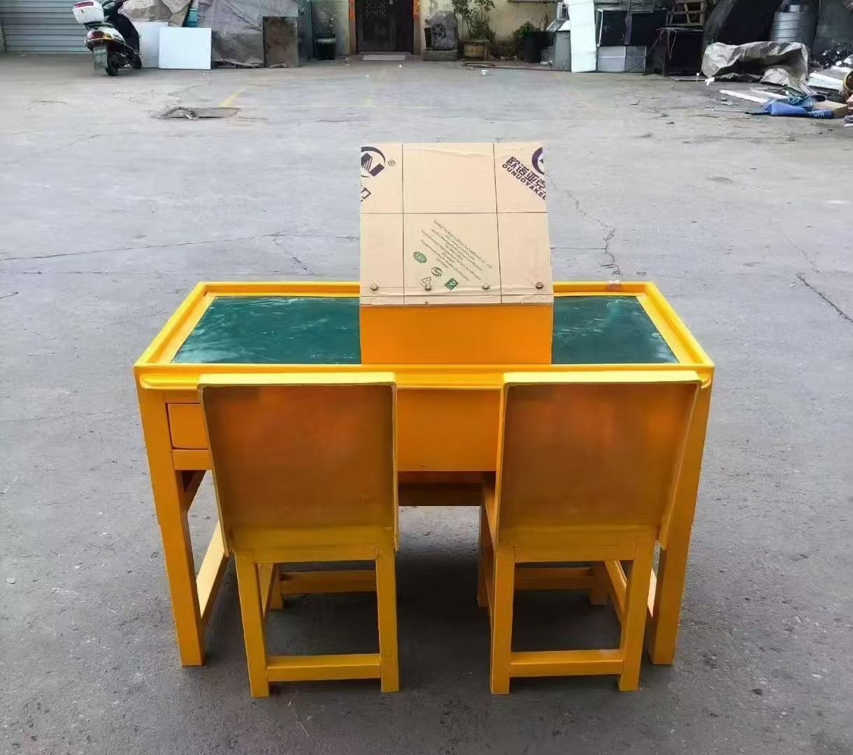 长武防静电导通桌井下煤矿火工品发放桌：危险品流转的安全守护者